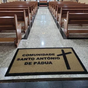 Tapete personalizado para igreja